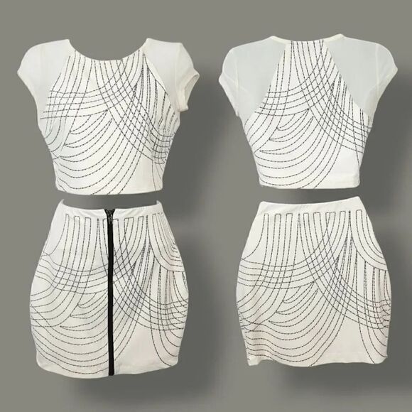 NEW Bebe 2 PC Mesh Glitter Strech Bodycon Top and Skirt in Off White/Ivory XS - Picture 2 of 13